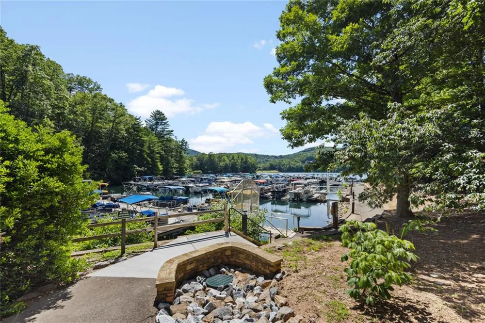 196 Cinnamon Fern Lane Big Canoe, GA 30143