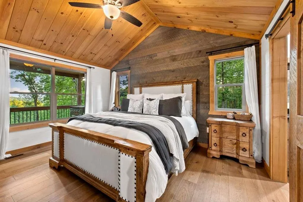 241 Wolf Creek Mountain Road Mineral Bluff, GA 30559