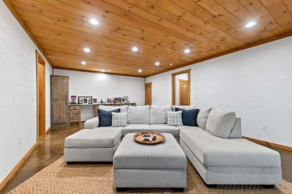 241 Wolf Creek Mountain Road Mineral Bluff, GA 30559