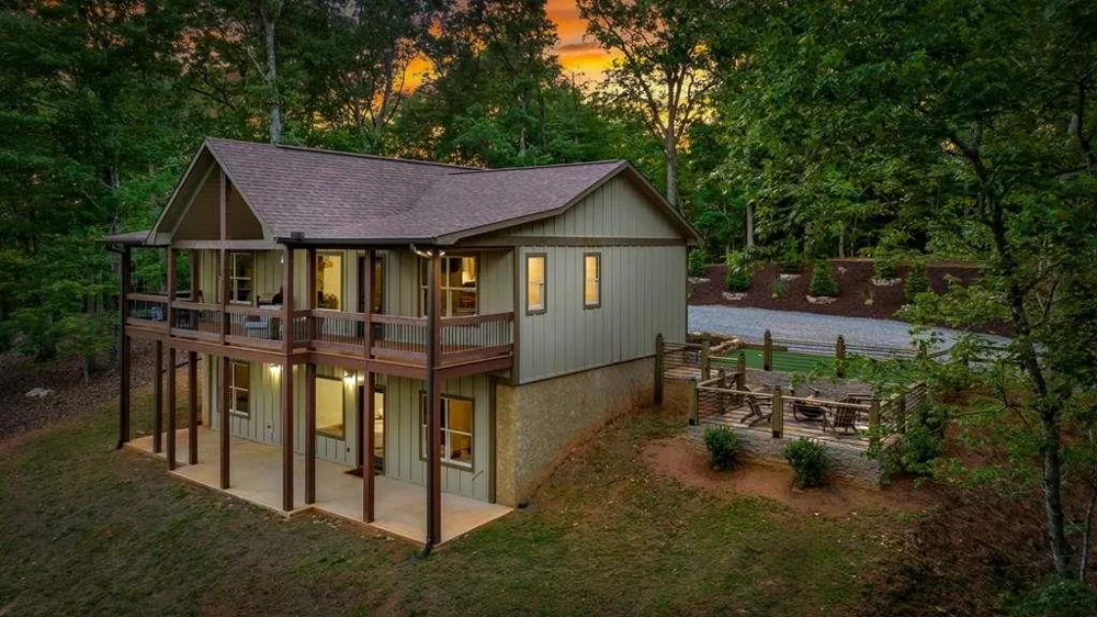 241 Wolf Creek Mountain Road Mineral Bluff, GA 30559