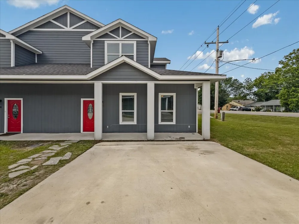 5 Bowling Lane Blue Ridge, TX 75424