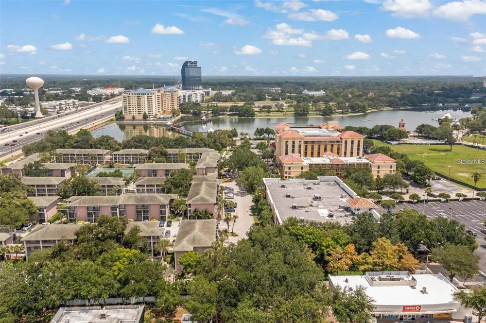 151 OYSTER BAY CIRCLE #200 Altamonte Springs, FL 32701