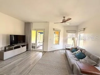 1 PALMAS DORADAS #513 Humacao, PR 00791