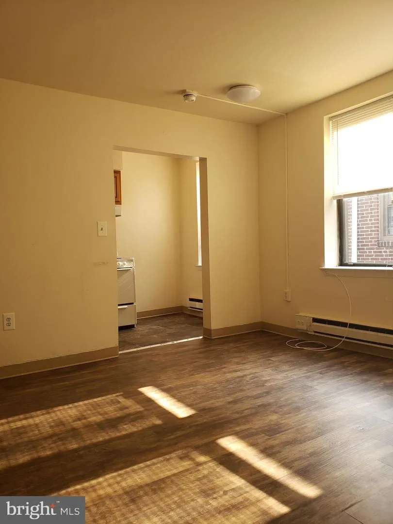 4715 WALNUT STREET #416 Philadelphia, PA 19139