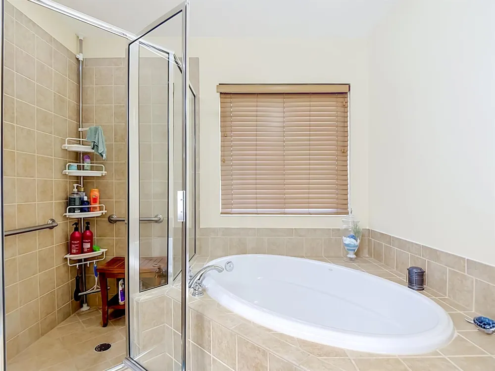 2401 Caslotti Way Cape Coral, FL 33909