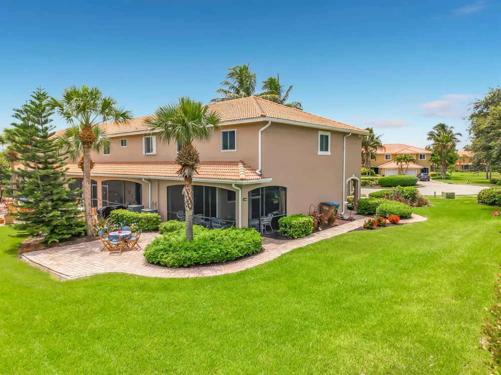 2401 Caslotti Way Cape Coral, FL 33909
