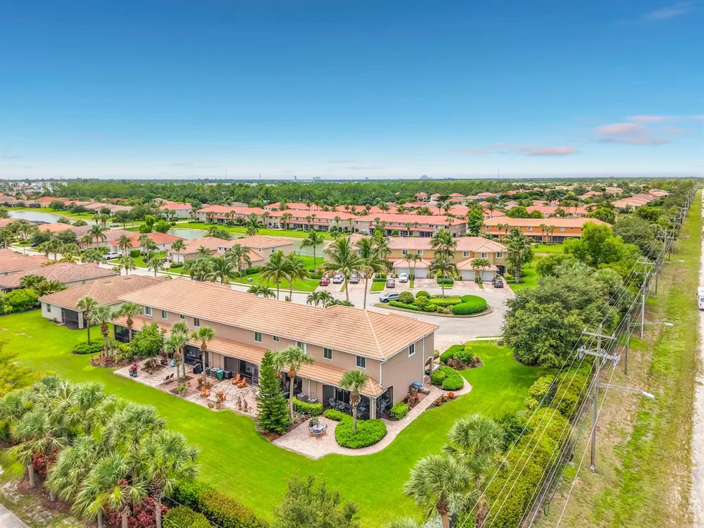 2401 Caslotti Way Cape Coral, FL 33909