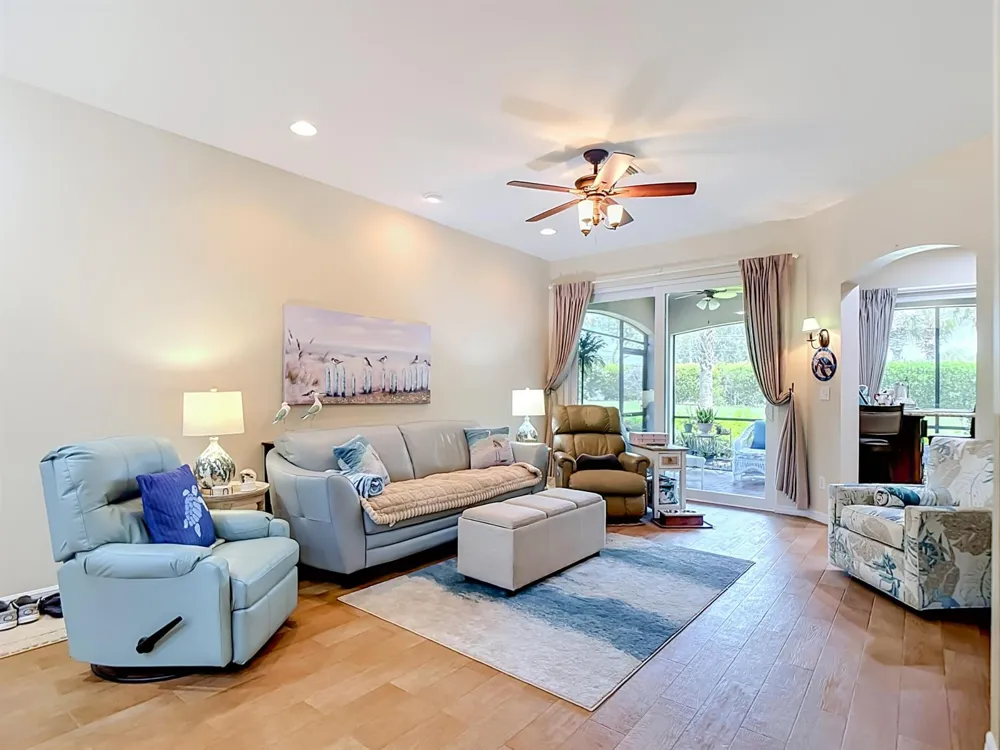 2401 Caslotti Way Cape Coral, FL 33909