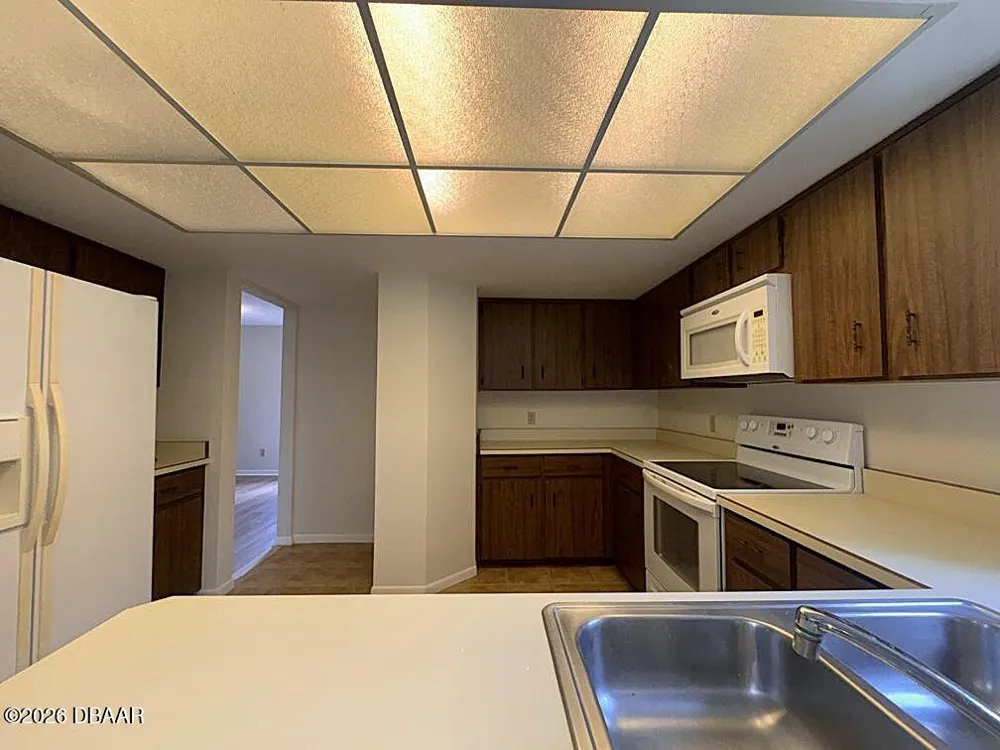 36 Oxford Lane Palm Coast, FL 32137