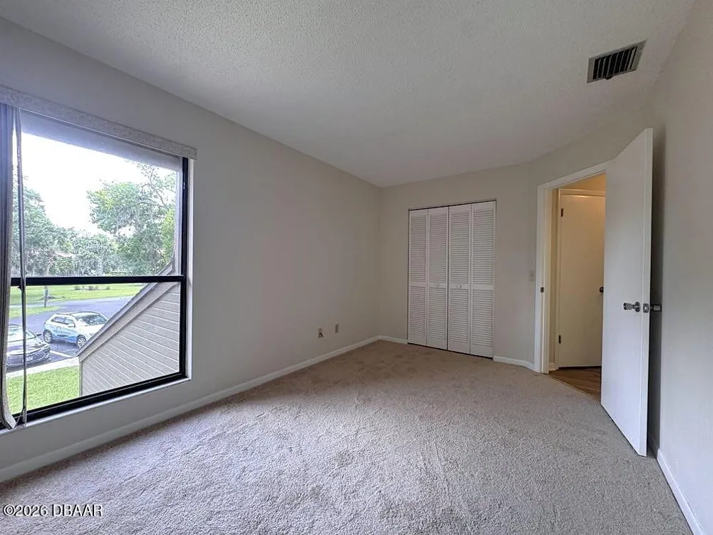 36 Oxford Lane Palm Coast, FL 32137