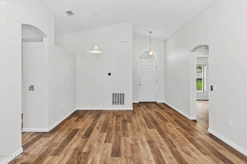 342 Dahoon Holly Drive Daytona Beach, FL 32117
