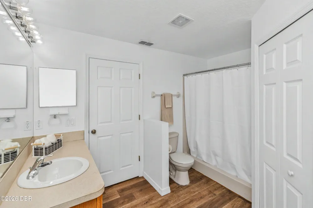 342 Dahoon Holly Drive Daytona Beach, FL 32117