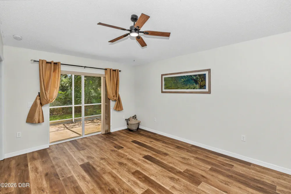 342 Dahoon Holly Drive Daytona Beach, FL 32117