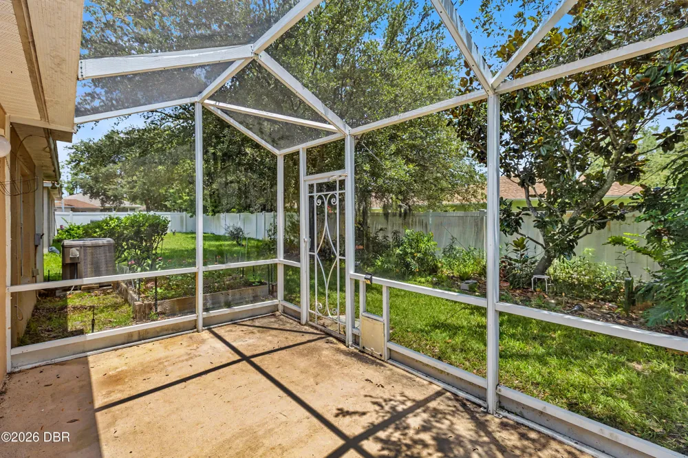 342 Dahoon Holly Drive Daytona Beach, FL 32117