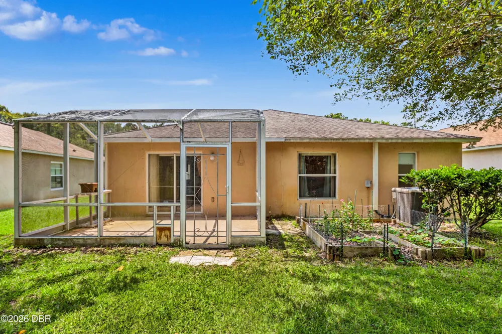 342 Dahoon Holly Drive Daytona Beach, FL 32117