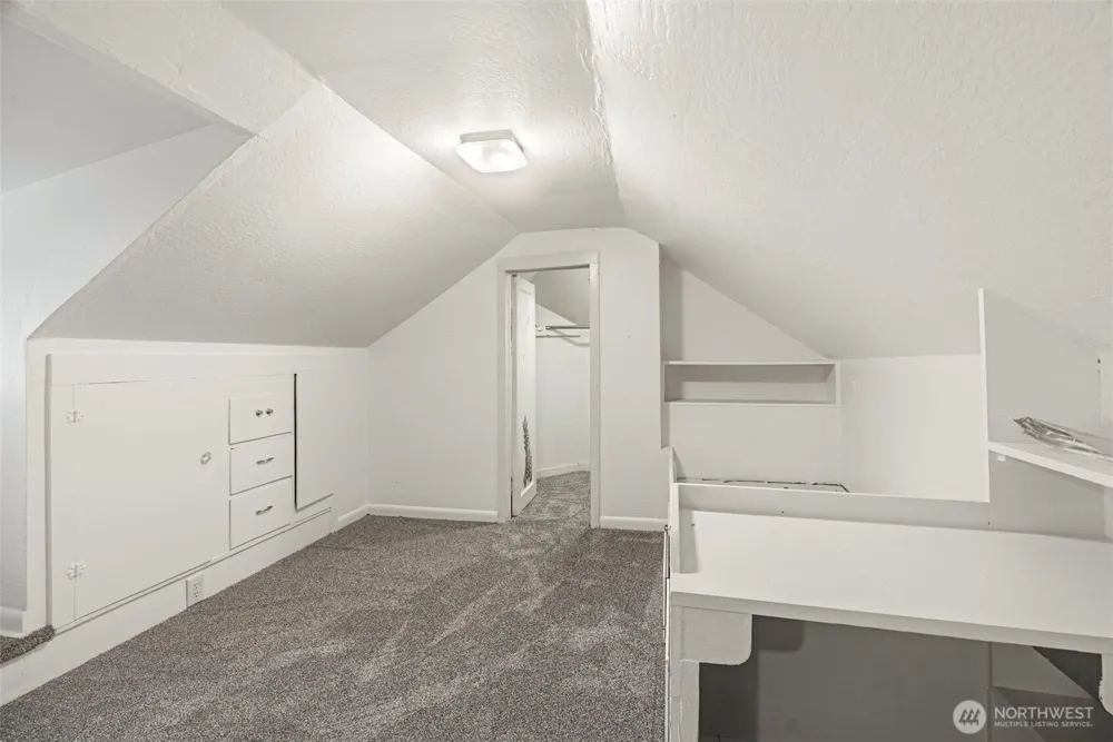 1821 Nichols Boulevard Longview, WA 98632