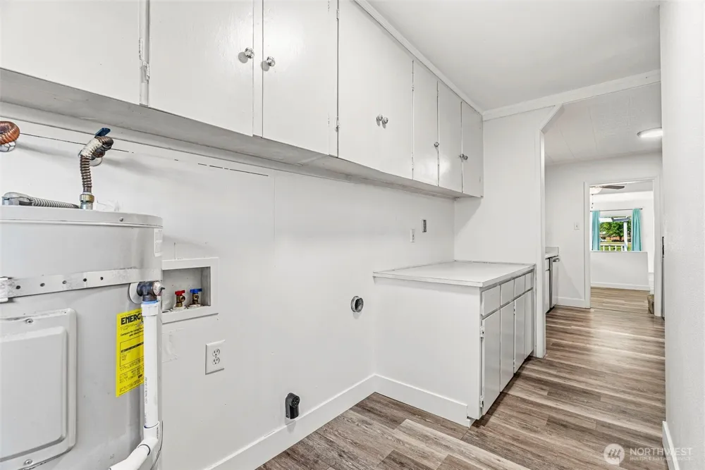 1821 Nichols Boulevard Longview, WA 98632