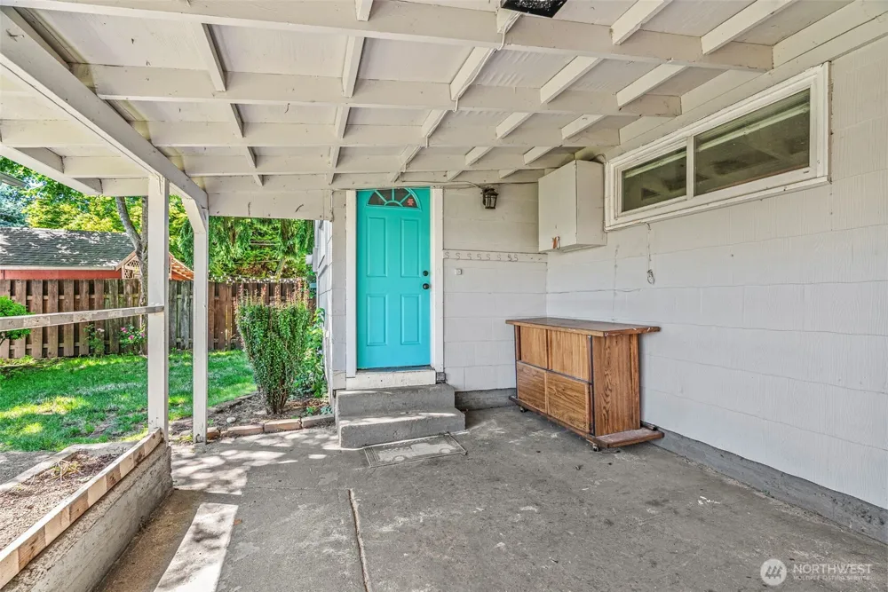 1821 Nichols Boulevard Longview, WA 98632