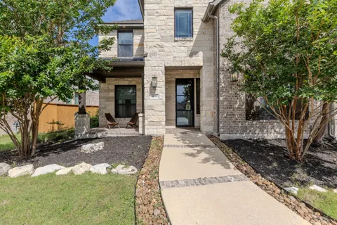 109 Leon Loop