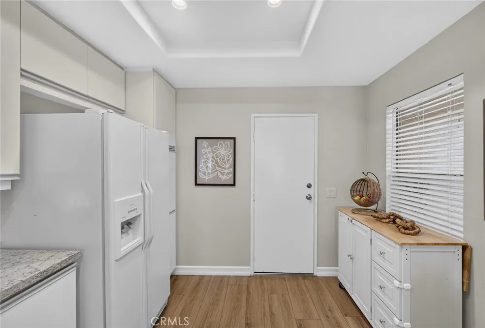 1366 S Country Glen Way Anaheim, CA 92808
