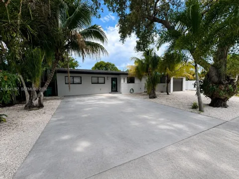 19700 NE 11th Pl