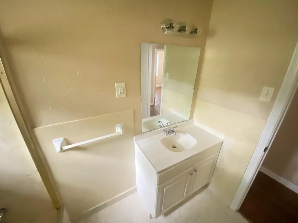3042 CURTIS ST Memphis, TN 38118