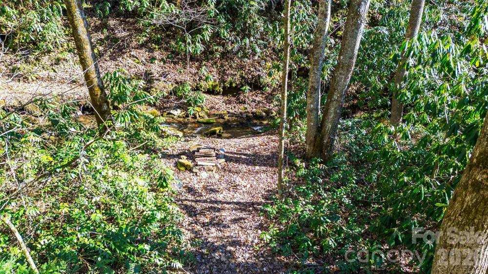 3548 Dicks Creek Road Whittier, NC 28789