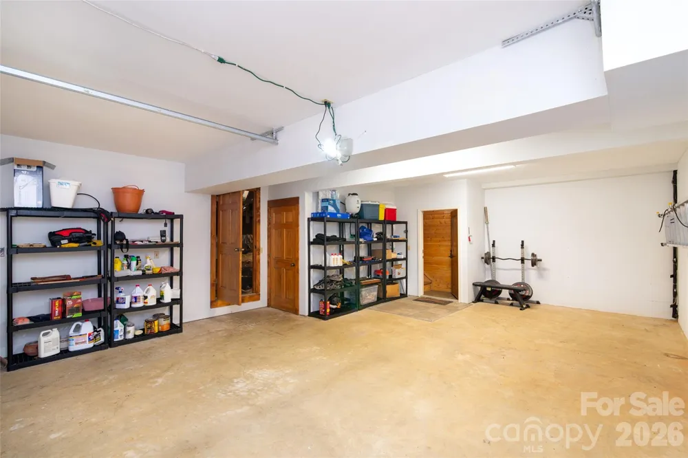3548 Dicks Creek Road Whittier, NC 28789