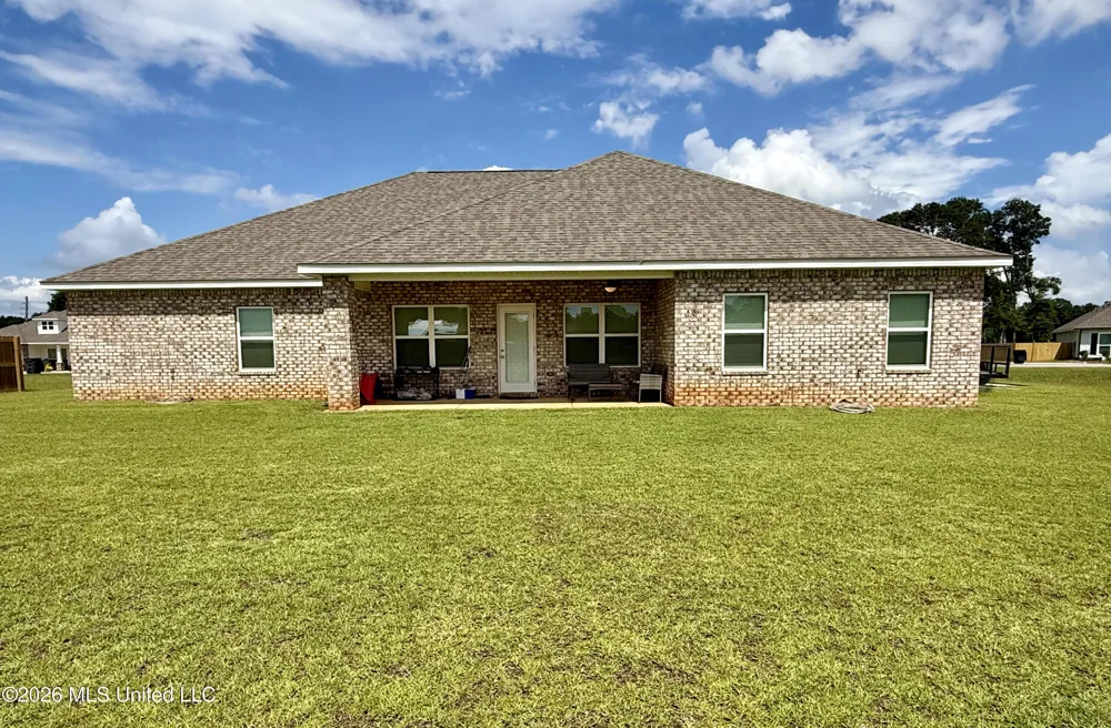 153 Firefly Drive Lucedale, MS 39452