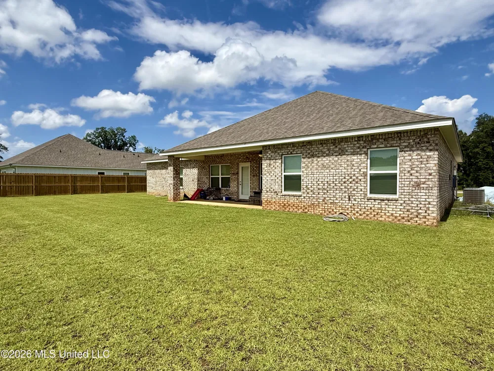 153 Firefly Drive Lucedale, MS 39452