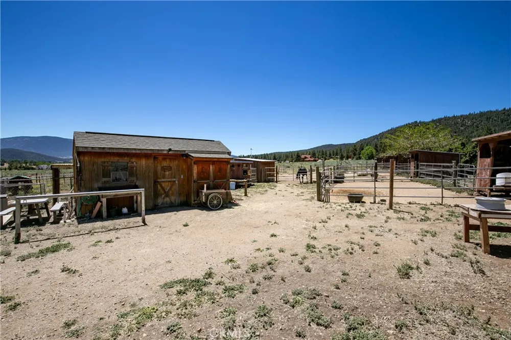 10960 Steinhoff Road Frazier Park, CA 93225