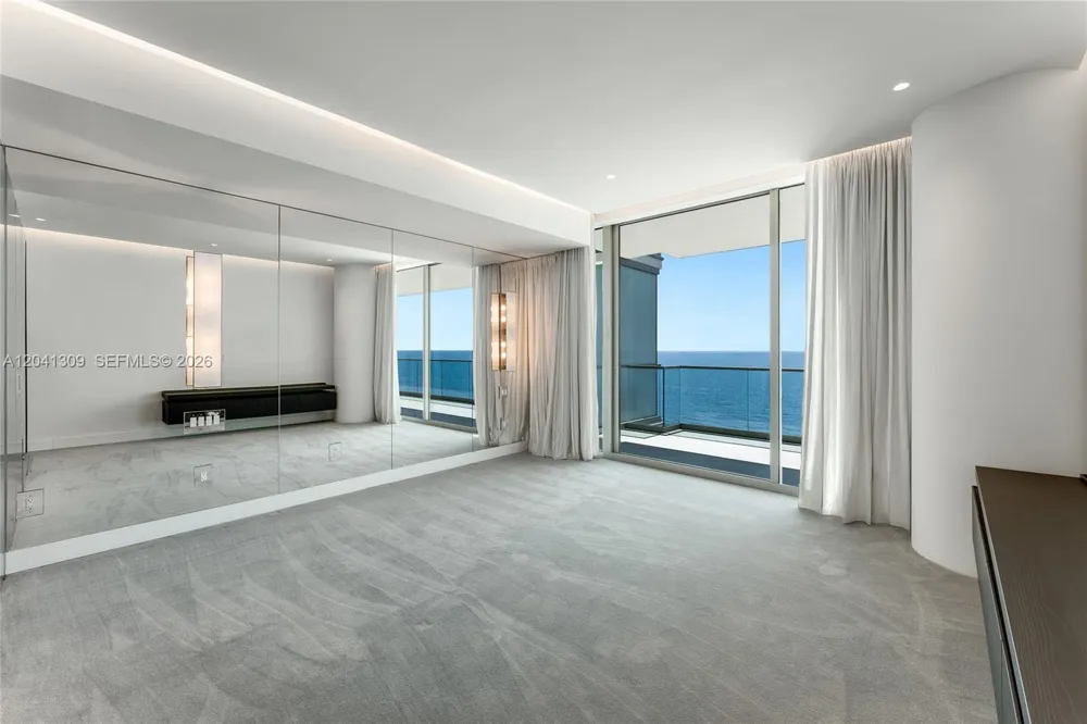 10201 Collins Ave #906 Bal Harbour, FL 33154