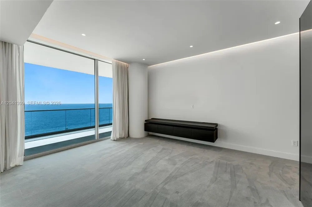 10201 Collins Ave #906 Bal Harbour, FL 33154