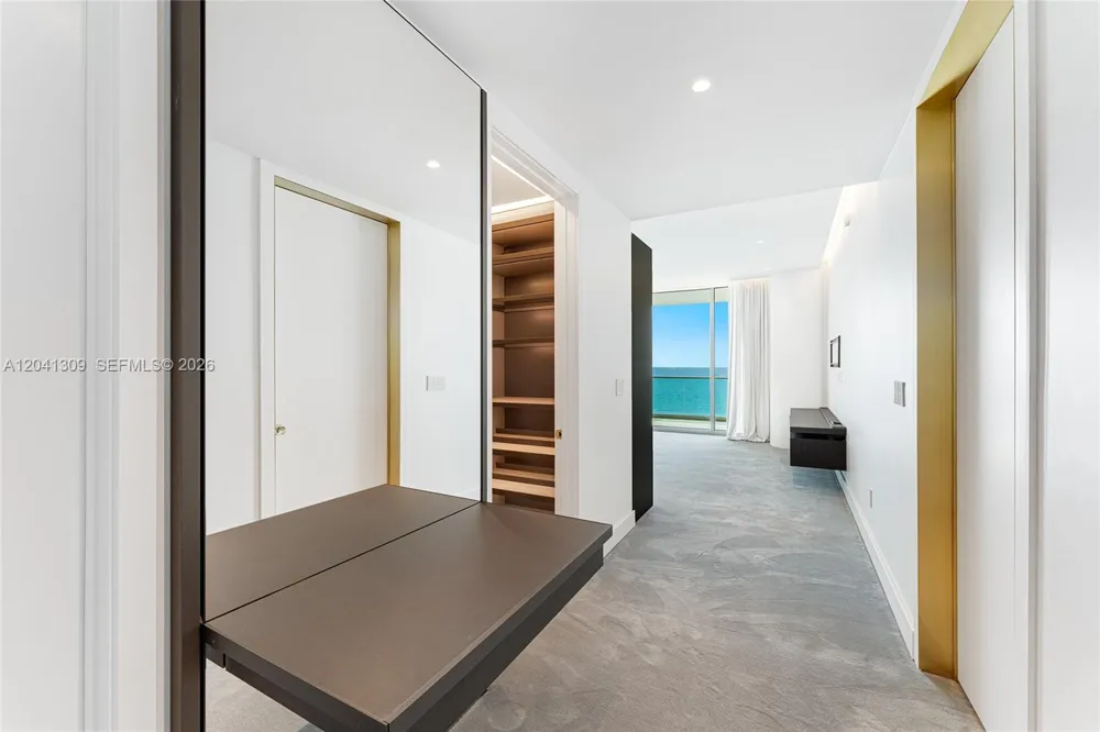 10201 Collins Ave #906 Bal Harbour, FL 33154