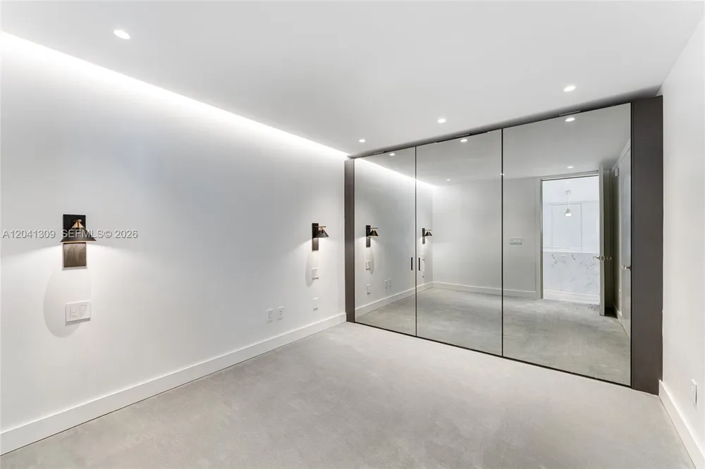 10201 Collins Ave #906 Bal Harbour, FL 33154