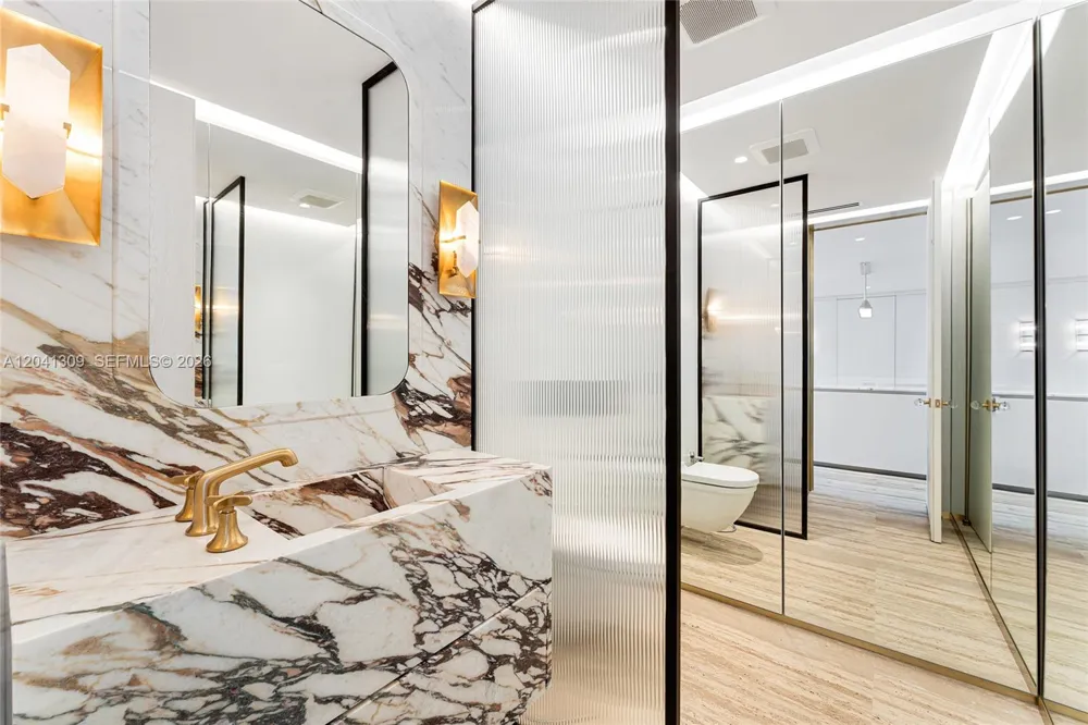 10201 Collins Ave #906 Bal Harbour, FL 33154