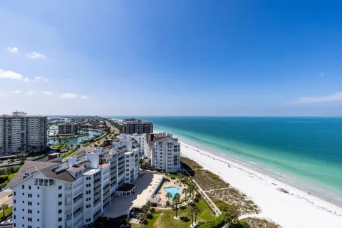1560 GULF BOULEVARD #1605