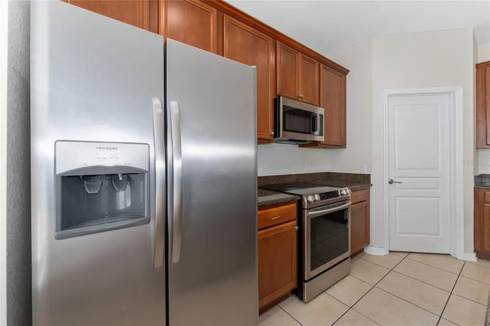 7723 FAIRGROVE AVENUE Windermere, FL 34786