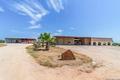 548 Franklin Ln