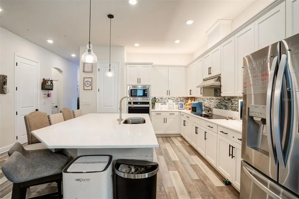 5285 TWINFLOWER LANE Sarasota, FL 34233
