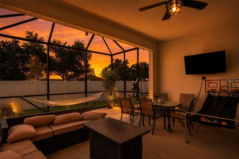 5285 TWINFLOWER LANE Sarasota, FL 34233