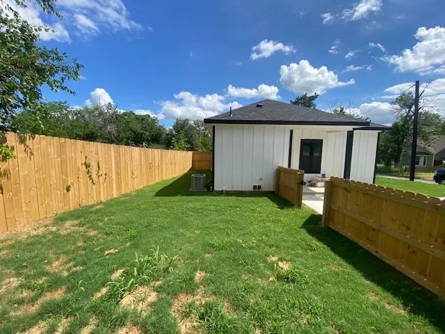 116 Field Street Luling, TX 78648