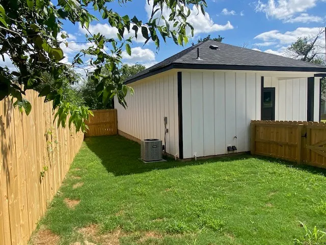 116 Field Street Luling, TX 78648
