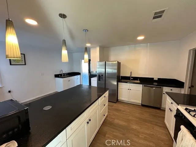 15804 Dalton Avenue Gardena, CA 90247