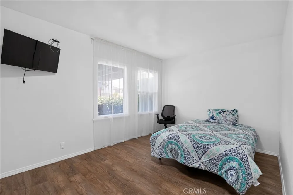15804 Dalton Avenue Gardena, CA 90247