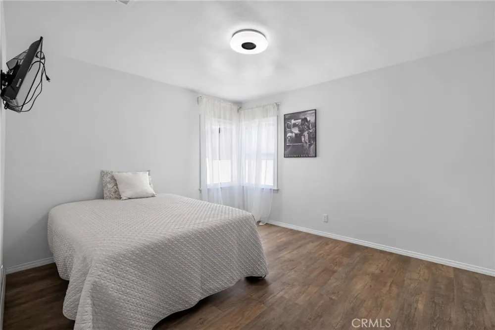 15804 Dalton Avenue Gardena, CA 90247