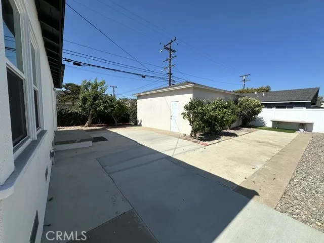 15804 Dalton Avenue Gardena, CA 90247