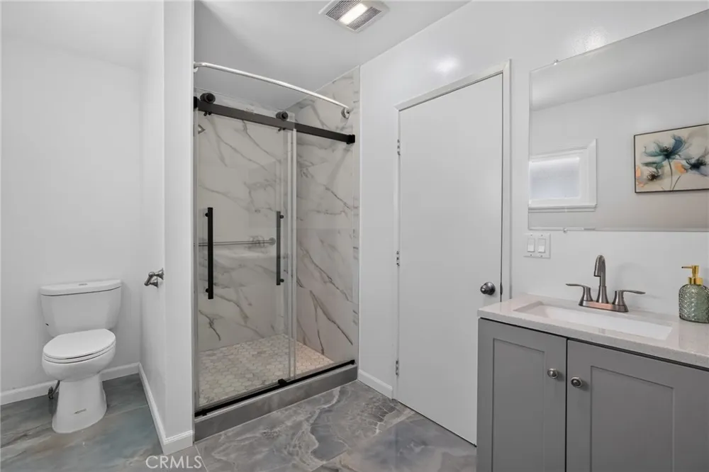 15804 Dalton Avenue Gardena, CA 90247