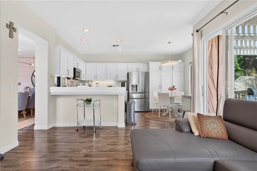1355 Canterbury Fullerton, CA 92831