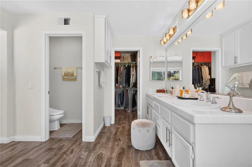 1355 Canterbury Fullerton, CA 92831